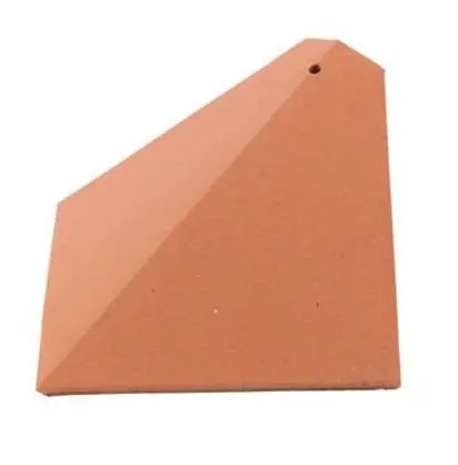 Redland Rosemary Clay Arris Hips 1