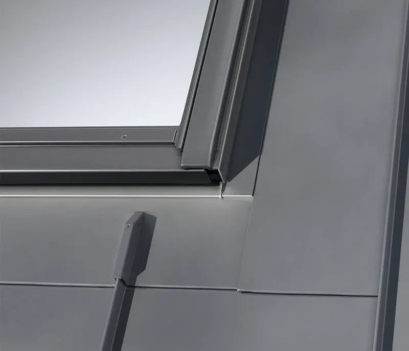 Velux Edq 2000L Pro + Single Metal Roofing Flashing (Including Insulation & Underfelt Collars) 1